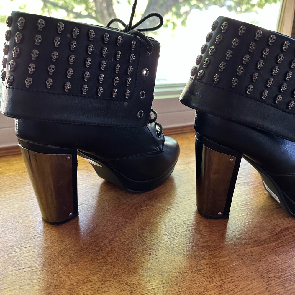 Black Booties With Skull Design Barely Used - image 3